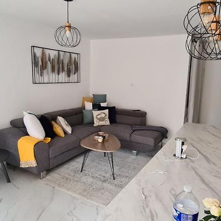 En Exclusivite T3 A 2 Pas Des Plages De St Raphael Saint-Raphaël Dış mekan fotoğraf